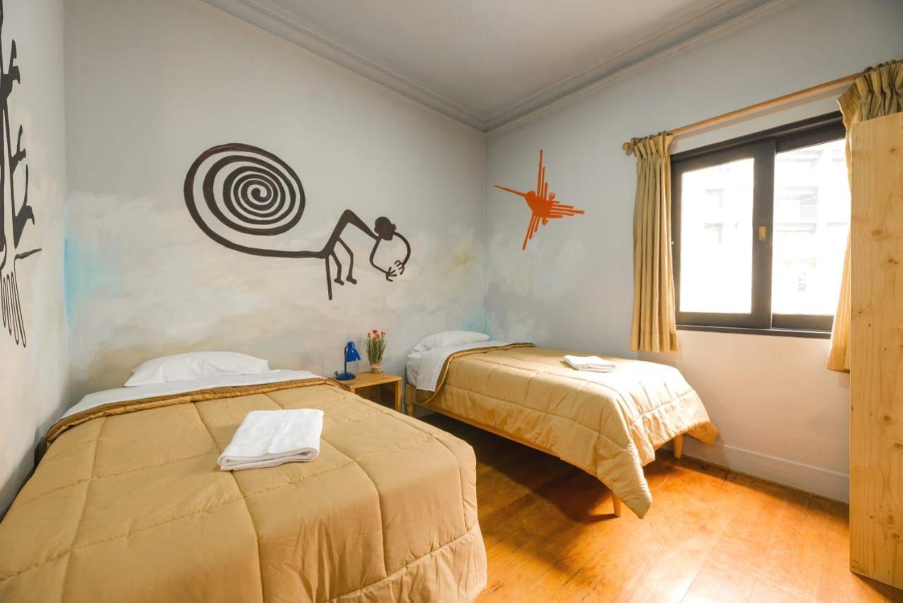 Qx Miraflores Hostel Lima Bagian luar foto