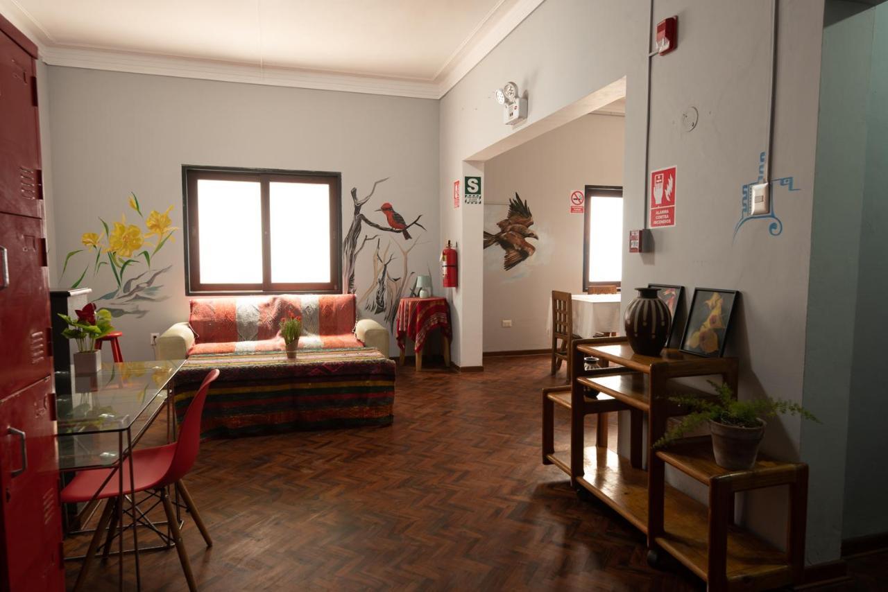 Qx Miraflores Hostel Lima Bagian luar foto