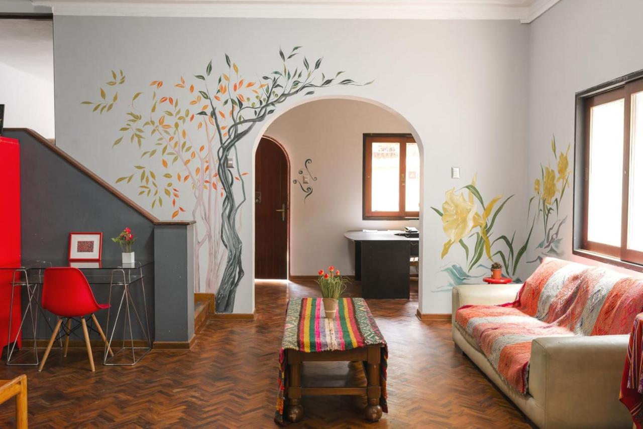 Qx Miraflores Hostel Lima Bagian luar foto