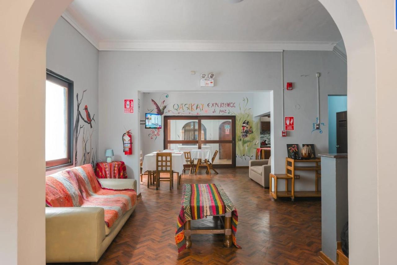 Qx Miraflores Hostel Lima Bagian luar foto