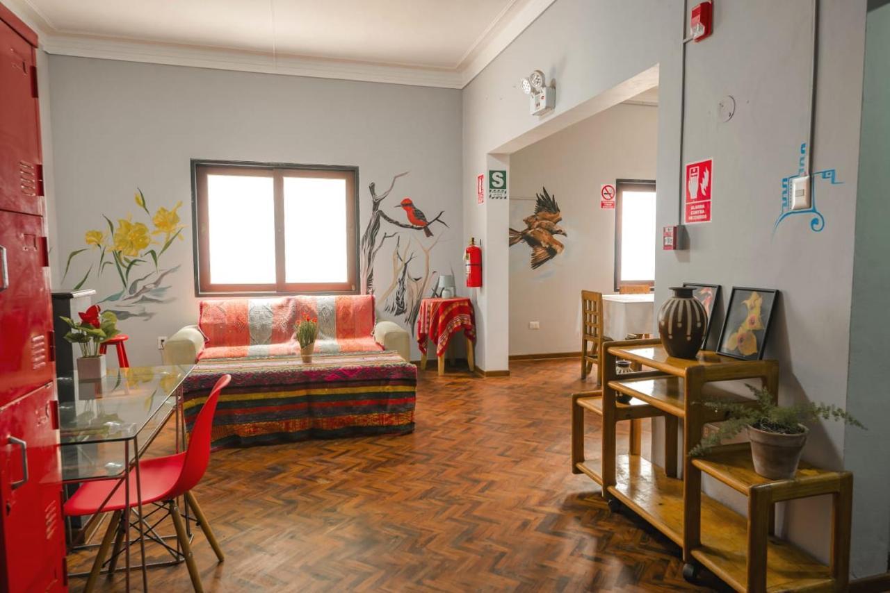 Qx Miraflores Hostel Lima Bagian luar foto