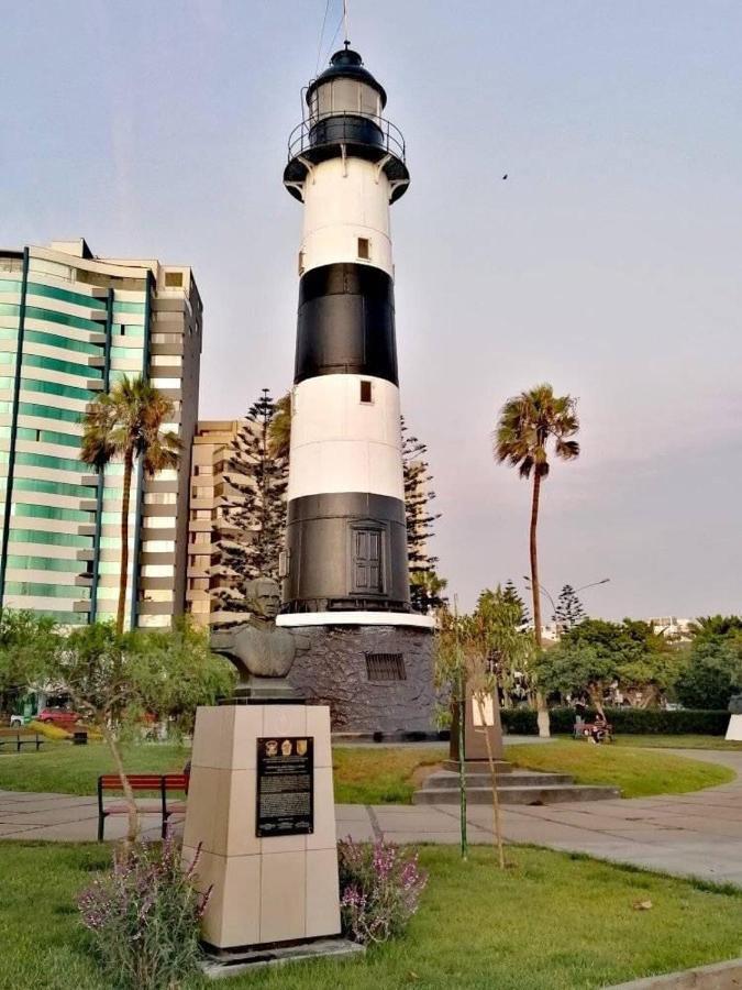 Qx Miraflores Hostel Lima Bagian luar foto